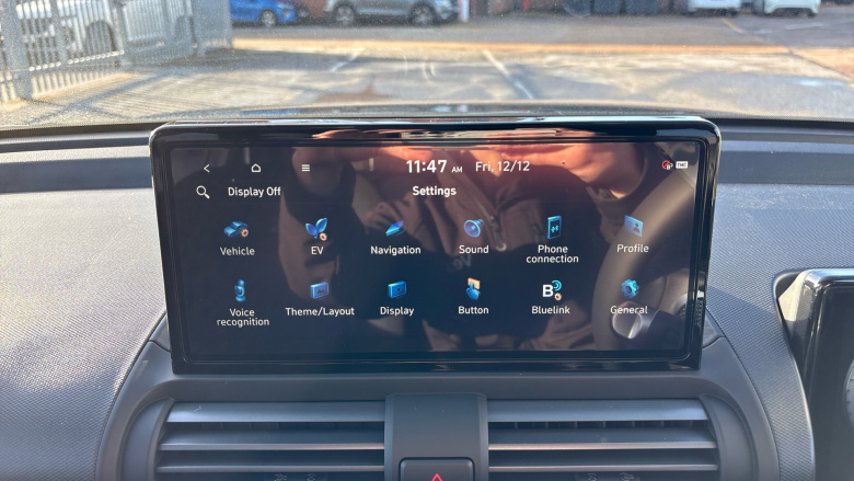 Hyundai INSTER 85kW 02 49kWh 5dr Auto Electric Hatchback